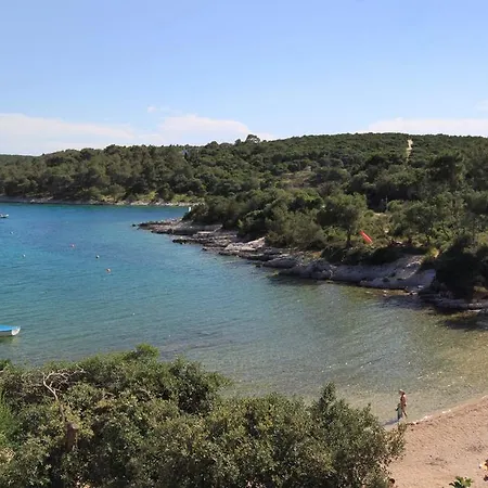Apartments By The Sea Artatore, Losinj - 8023 *