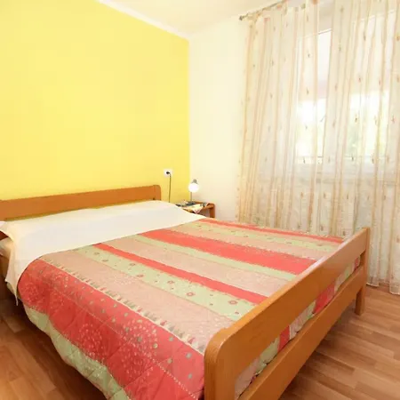 Apartments By The Sea Artatore, Losinj - 8023 Apartment *