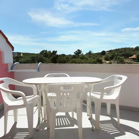 Apartment Apartments By The Sea Artatore, Losinj - 8023 Cunski